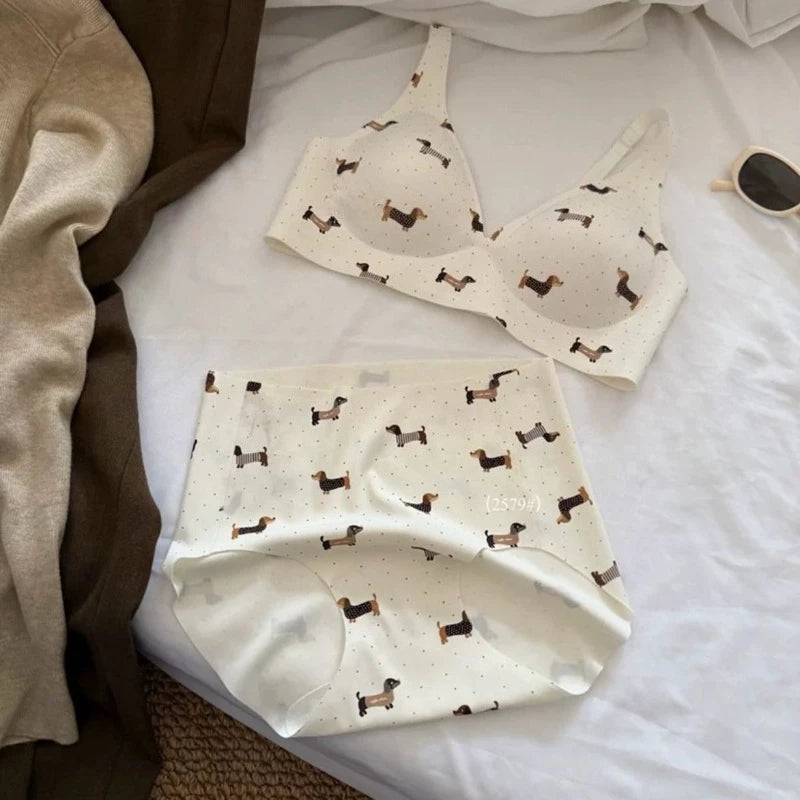 Women'sBrief Sets Cute Dachshund Print Bra Set Wireless Comfortable Lingerie SetSoft Bralette for Daily Wear
