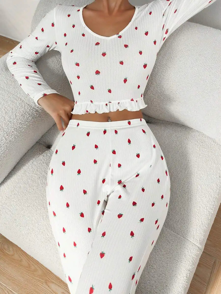 Autumn Winter Sleepwear Woman Pajamas Set for Sleeping Strawberry Printed Tops and Trousers Sets Home Clothes Loungewear