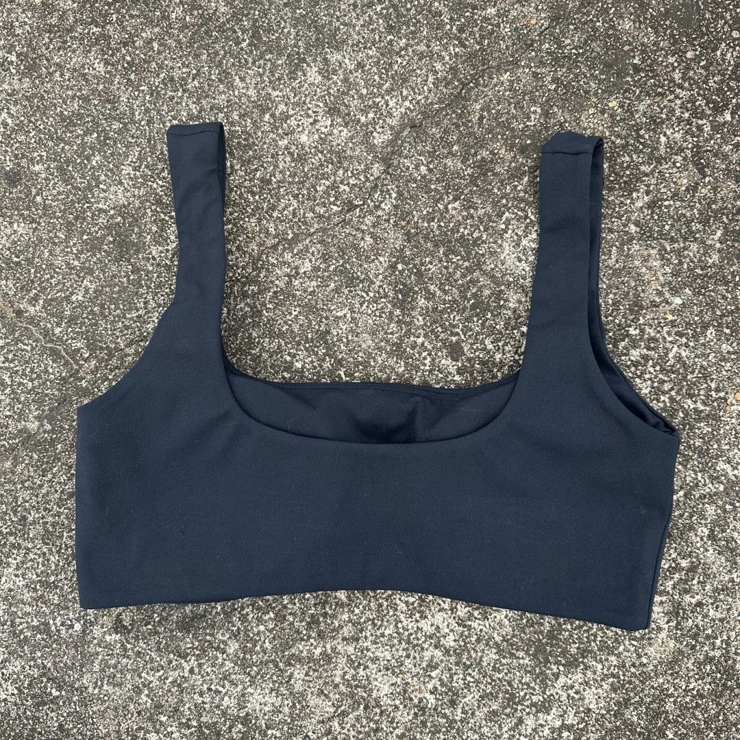 Solid Color Butter Square collar Soft Gym Yoga Underwear Women Hollow back shoulder strap Fitness Vest sport Bra Top With pad