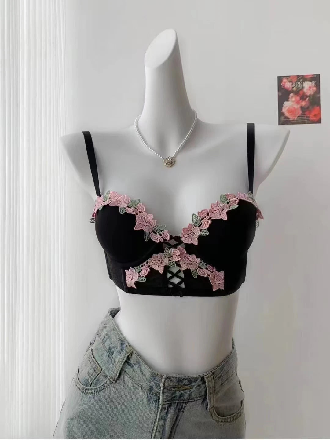 MOYISU London Anime Bralette - Delicate Wireless Bra for Set Teens, Japanese Summer Underwear Small Bust Close-Fit Subtle Allure