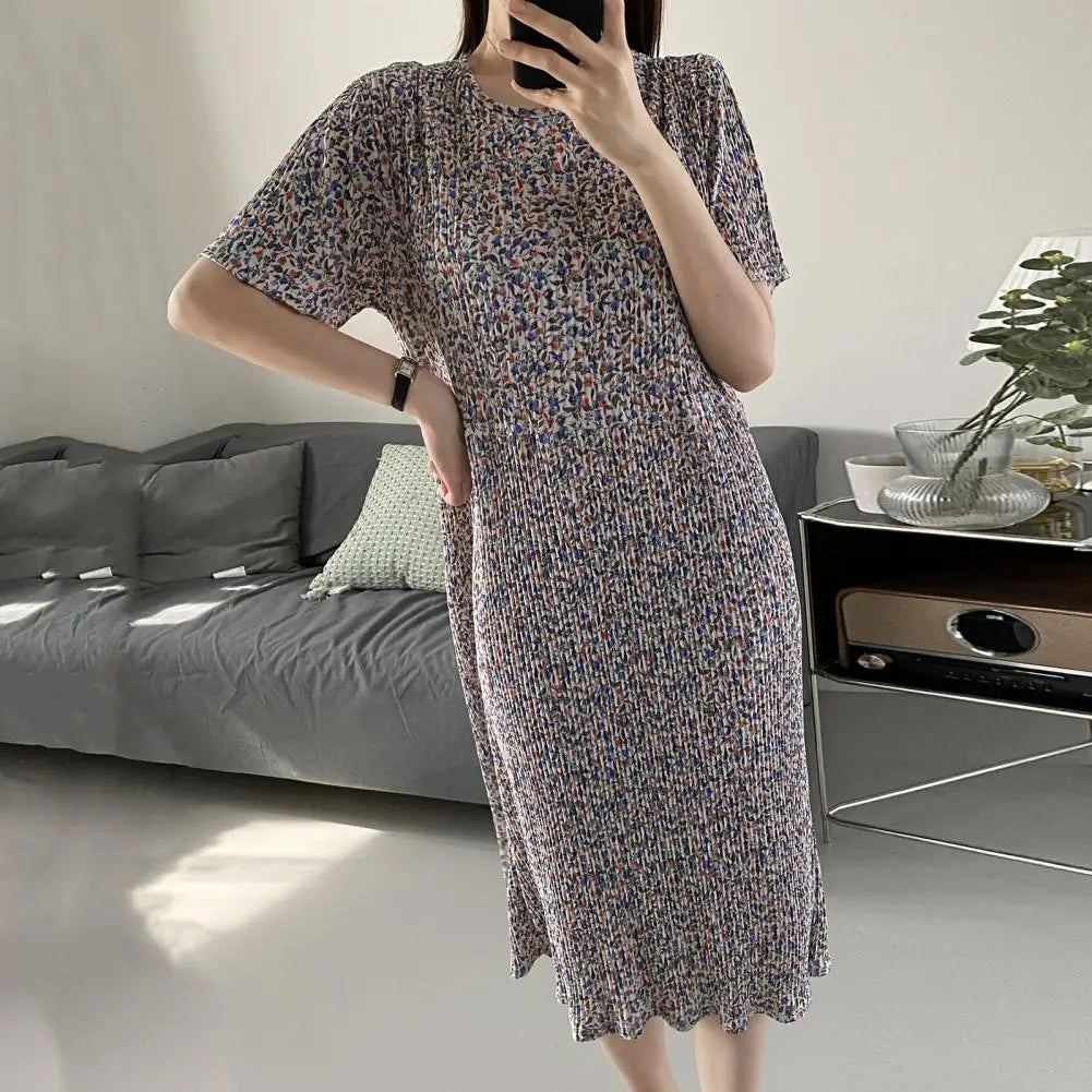 Summer Women Dress Small Flower Print Crew Neck Loose Short Sleeves Pleated Dating Shopping Midi Dress Mid-calf Length Pullover