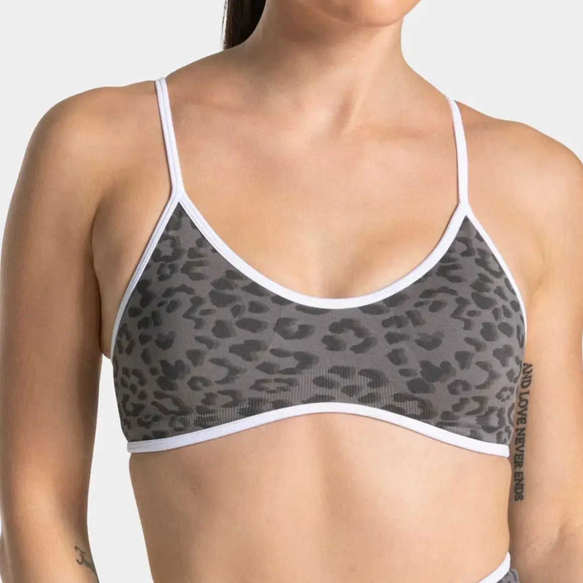 Braided Leopard Print Sports Bra - High Impact Support, Push-Up Design, Anti-Downward Shift, Breathable & Comfortable for Gym