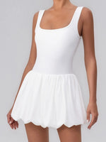 Summer One-piece Tennis Dress Women Fitness Fake Two-piece with Inner Separate Shorts Pockets Sleevesless Sports Pleated Skirt
