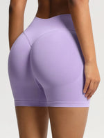 Seamless Hip Hugging Fitness Shorts, Internet Famous Sports Three Part Pants, High Waisted and High Stretch Peach Hip Pants for
