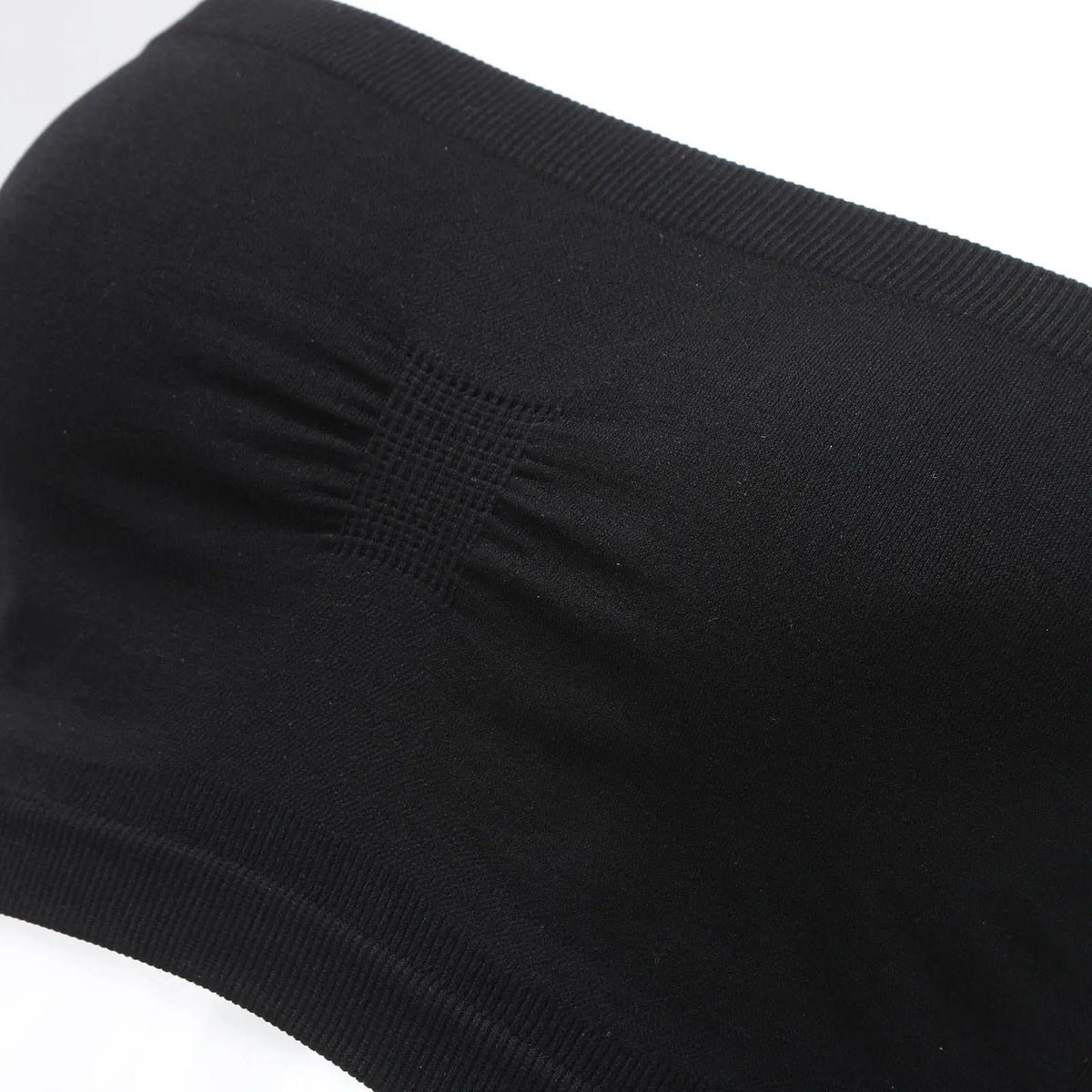 Women’s Strapless Seamless Tube Top Bra Anti-Slip Wireless Bandeau for Summer Outfit
