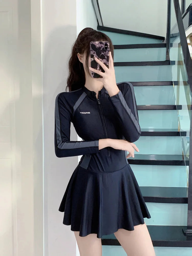 New plus size women's dress one-piece fresh women's swimsuit conservative slim fit long sleeved hot spring swimsuit