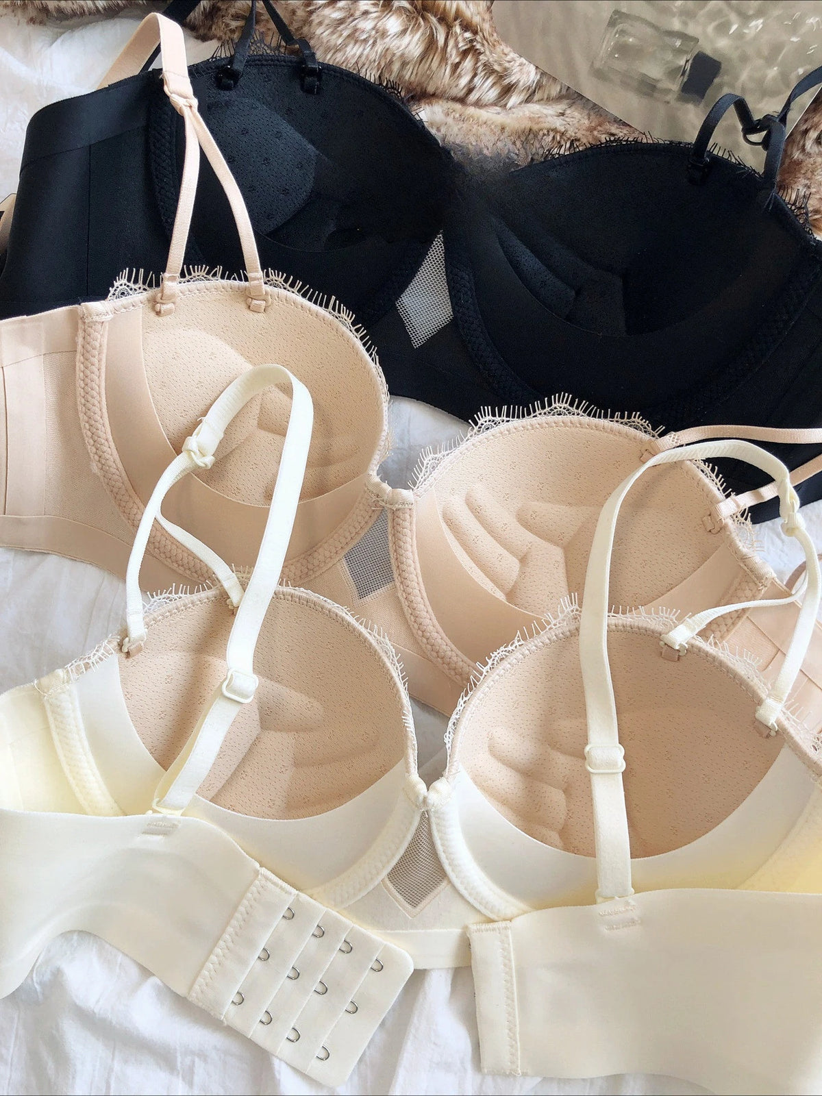 Sexy Half Cup Push Up Bra Women Lace Embroidery Underwear French Dot Hollow Thicken Bras Ladies Detachable Strap Lingerie