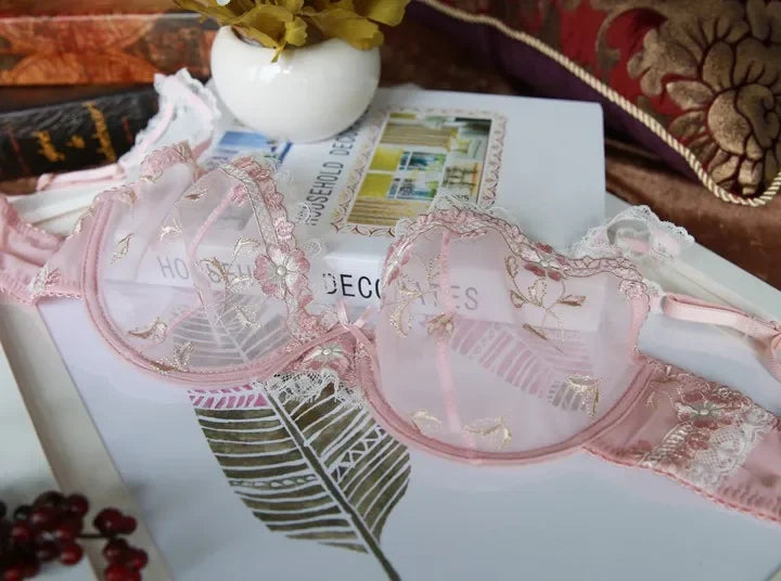 MOYISU Pure Sexy French Ultra-thin Underwire Large Size Bra Set Fat Mm Big Chest Small D Cup Bra Thin Lace Underwear Women