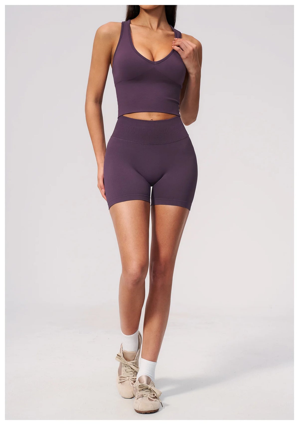 Seamless Yoga Sets Women Breathable V Neck Shockproof Sports Vest Fitness Suit Outwear High Waist Shorts Training Fitness Suit