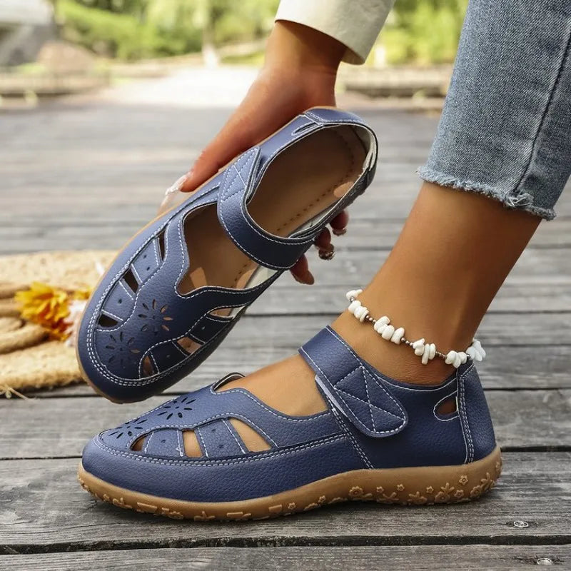 2026 New Summer Women Sandals Ladies Sandals Comfortable Flats Walking Sandals Covered Toe Beach Shoes Woman Footwear