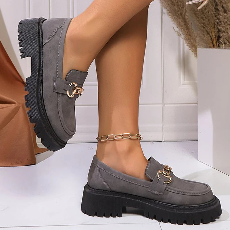 Fashion Metal Decoration Loafers Shoes for Women 2025 Gray Non Slip Platform Casual Shoes Woman Faux Suede Slip On Shoes Mujer