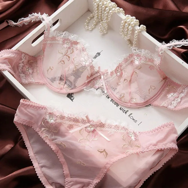 MOYISU Luxury French Pure Desire White Lace Thin Sexy Gauze Underwear Set Embroidery Girl Push-up Bra Big Size Big Breasts Small