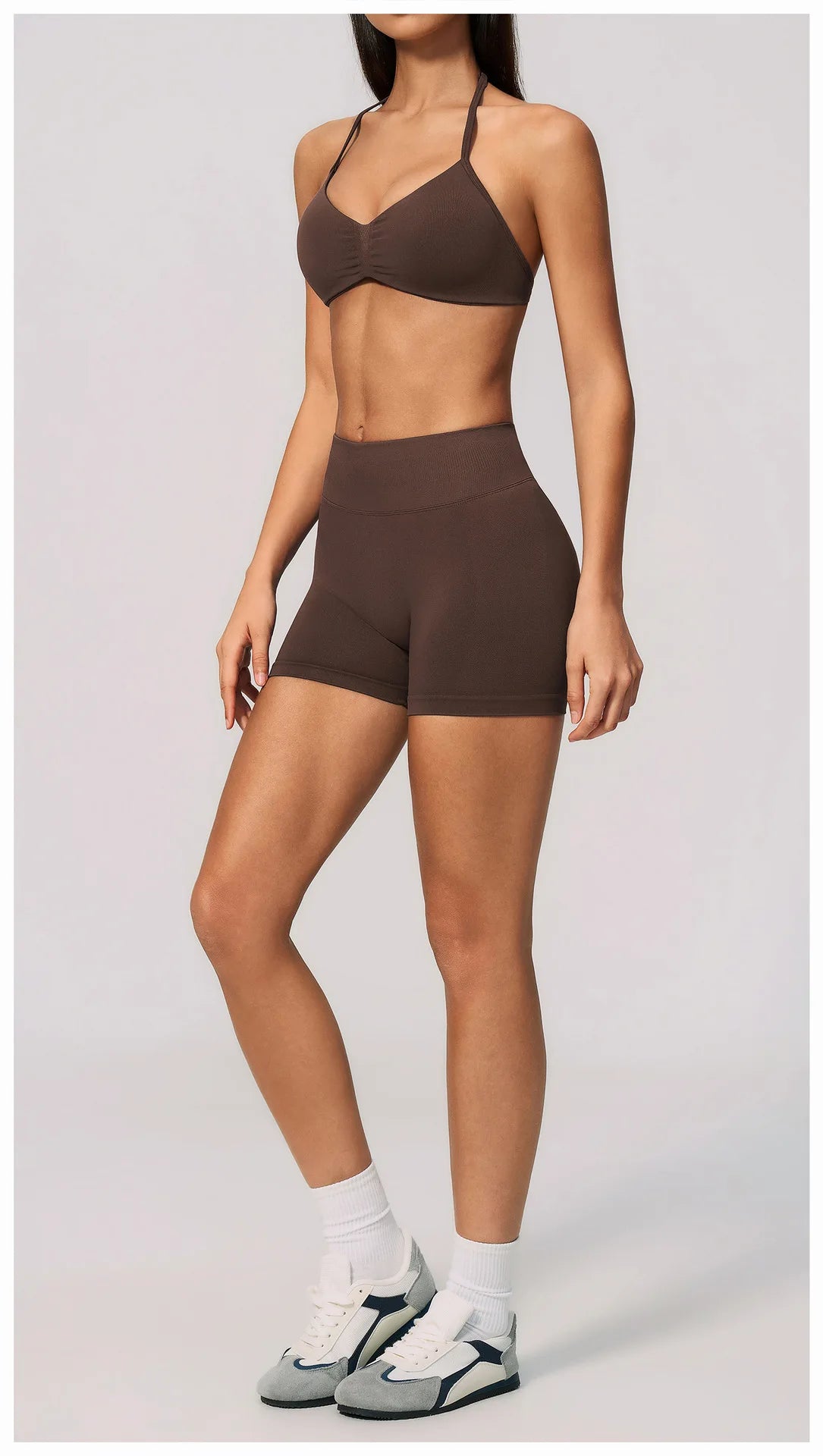 Seamless Yoga Suit Women Exposed Back Pleate Sports Bra High Waist Shorts Fitness Sets Outdoor Running Athletic Wear Tracksuit