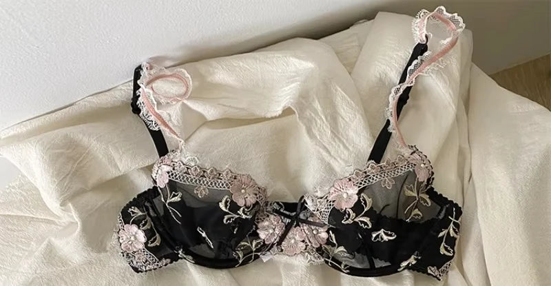 MOYISU New Arrival Luxury Pure Desire Lace Tulle Sexy Panties Lingerie Set Lilacs Embroidery Girl Boobs Big Size Big Boobs Small
