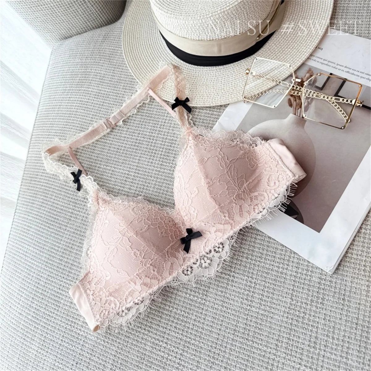 Deep V Halter Neck Bra Set French Style, Lace Push Up Bralette for Small Chest, Sexy Wireless Triangle Bra Set MOYISU Sexy Tushy