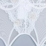 Toucheart Embroidery Floral Sexy Lingerie Panty Garters3PCS Skinny Plunge Patchwork See-through Romantic Private Interesting Set
