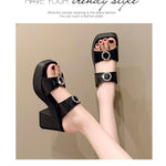 Summer Elegant Women High Heeled Slippers 2026 New Thick Heel Shoes Simple Fashion Waterproof Platform Soft Leather Sandals