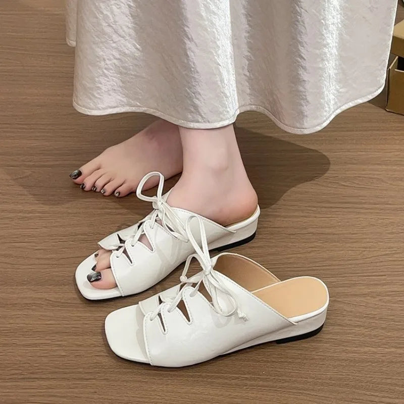 Fashion Crisscross Straps Women Slippers Summer Outdoor Casual Slippers Fashion Round Toe Ladies Shoes Novelty Solid Color Shoe