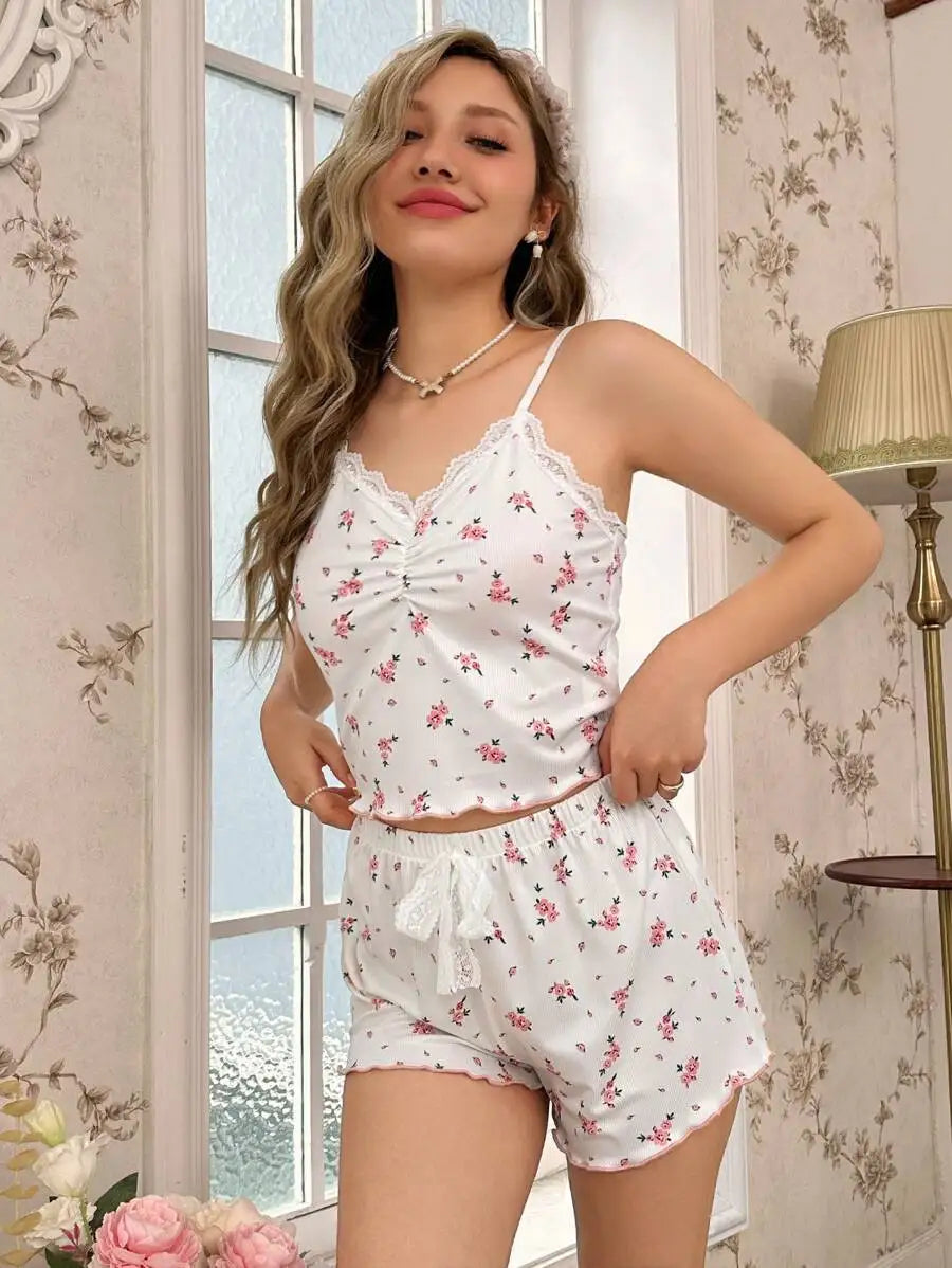 New Fashionable Sweet Women's Pajama Set Comfortable Elastic Pajama Casual Home Clothing Women's Underwear Set Lace Strap Shorts