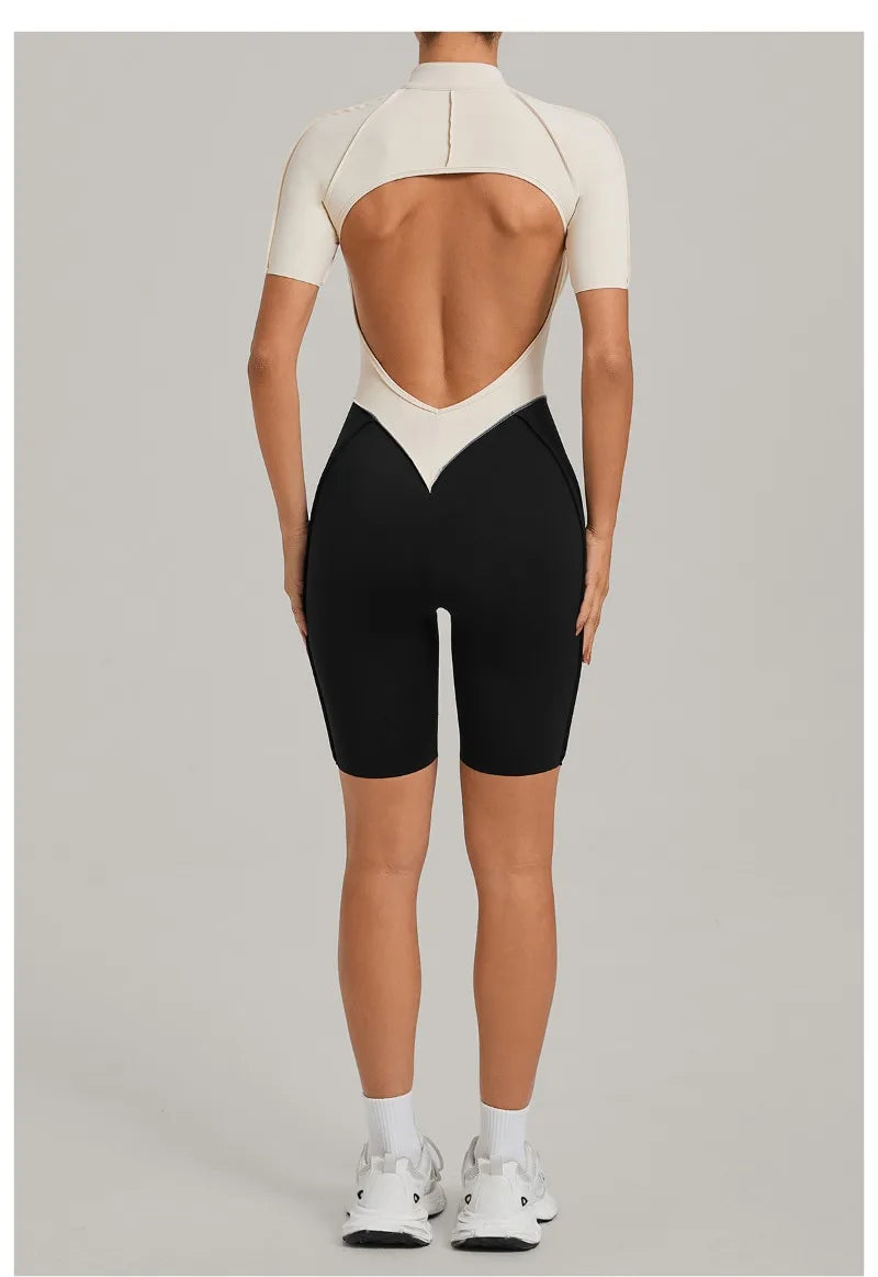 Women's Seamless Yoga Jumpsuit Sports Workout Running Hip-lifting Slim Fit Shorts One-Piece Training Fitness Gym Bodysuit