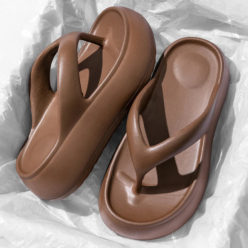 Chunky Platform Flip Flops for Women Summer 2025 Clip Toe Thick Bottom Cloud Slippers Woman Beach Non-Slip Soft Sole Flip Flops