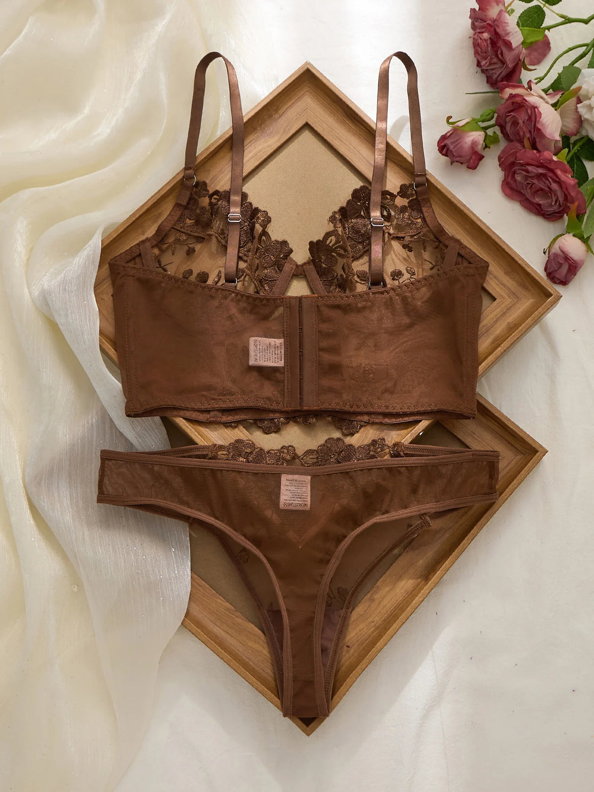 Sexy Large Size Lingerie Women Bra Set Girl Floral Lace Underwear Set Underwire Brassiere Push Up Outfit Delicate Bra Kit
