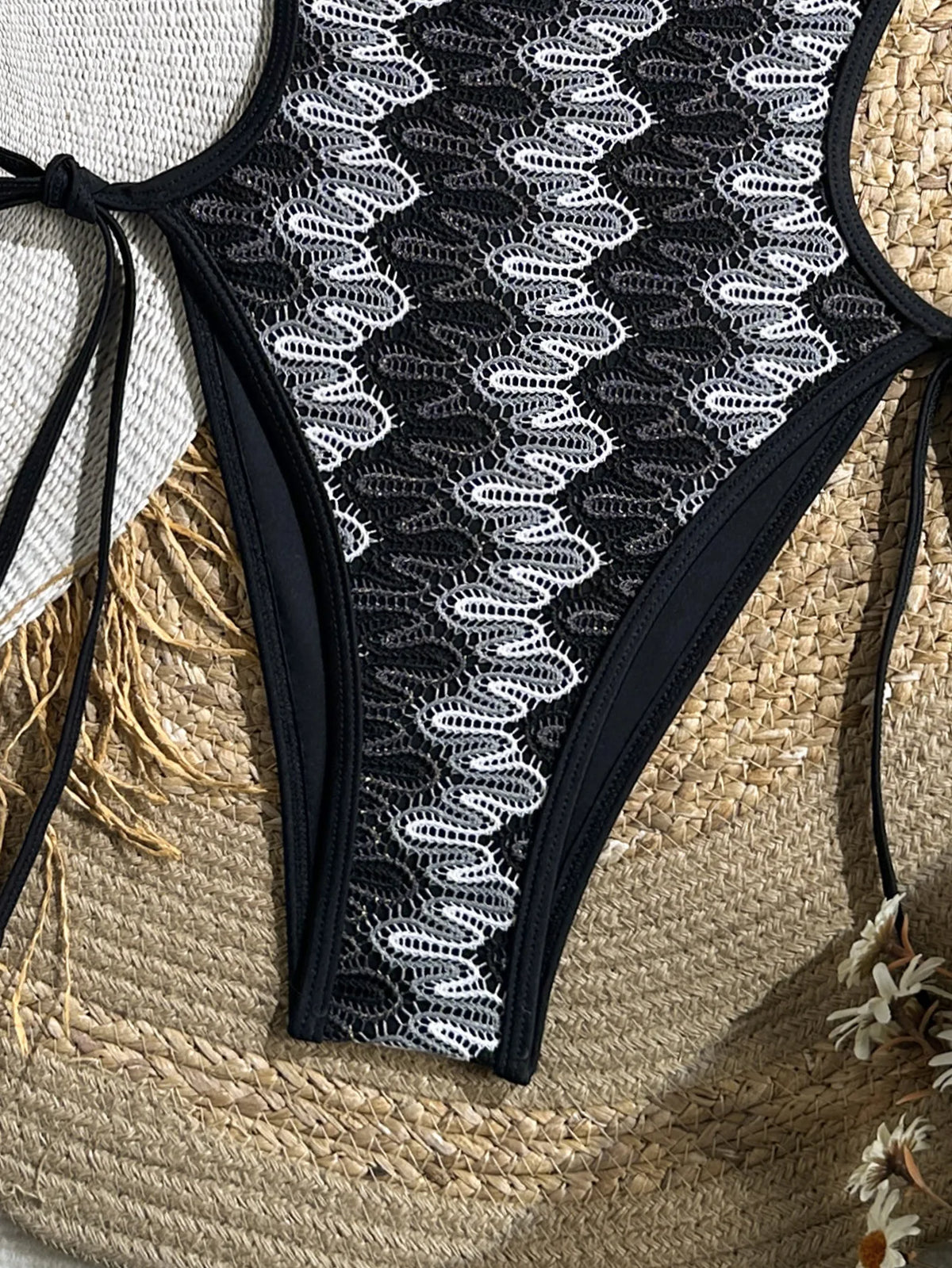 New Sexy Orange Stripe One Piece Swimsuit 2026 Women V Neck Hollow Out Backless Thong Bikini Beach Holiday Bathing Suit Swimwear