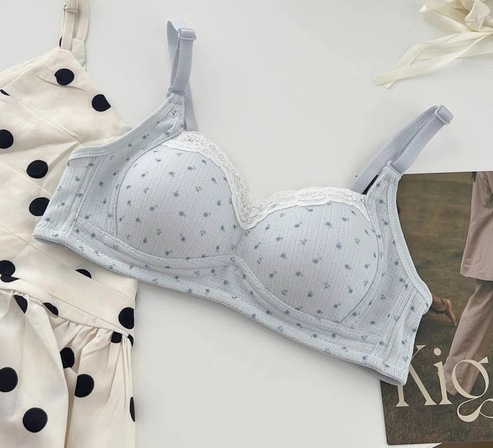 Japa Cherry Blossom Bra Wireless Thin Lace Bralette Small Chest Women Comfortable Breathable Student Underwear Push Up No Steel