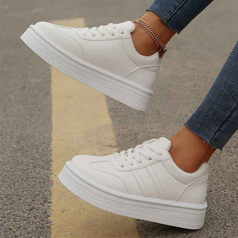 2025 White Platform Sports Shoes Women Autumn Winter Striped Lace Up Sneakers for Woman Sewing Pu Leather Vulcanize Shoes Mujer