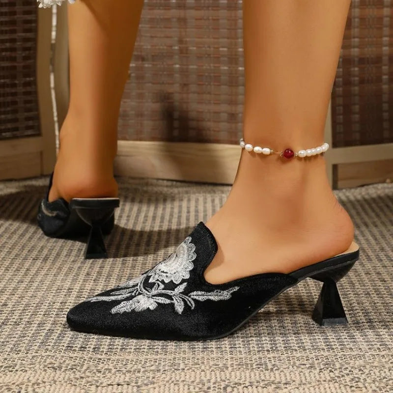 Fashion Velvet Embroidery Flower Mules Woman Elegant Shoes Pointed Closed Toe Slippers Slip on Slides Female High Heels Sandals
