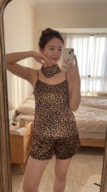 Ladies Leopard Print Halter Top And Short Pants Storage Bag Set Elderly Women's Fashion Outfit with Pouch