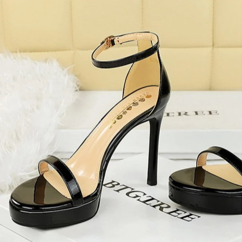 Women's High Heels Thin Heel Waterproof Platform Sandals Fashionable for Skirts New Model Shoes for Shows Summer Collection