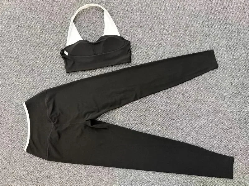 Women's Seamless Yoga Sets Sports Fitness Sleeveless Vest Hip-lifting Slim Fit Pants Suits Workout Gym Training Running Sets