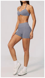 Seamless Yoga Suit Women Exposed Back Pleate Sports Bra High Waist Shorts Fitness Sets Outdoor Running Athletic Wear Tracksuit