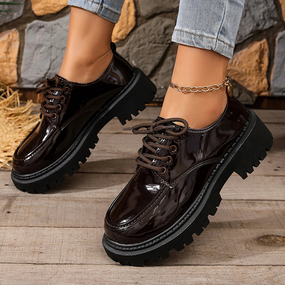 Women Lace‑Up Platform Oxford Shoes Chunky Lug Sole Round Toe Glossy Matte Retro Preppy JK School Casual Dress Shoes
