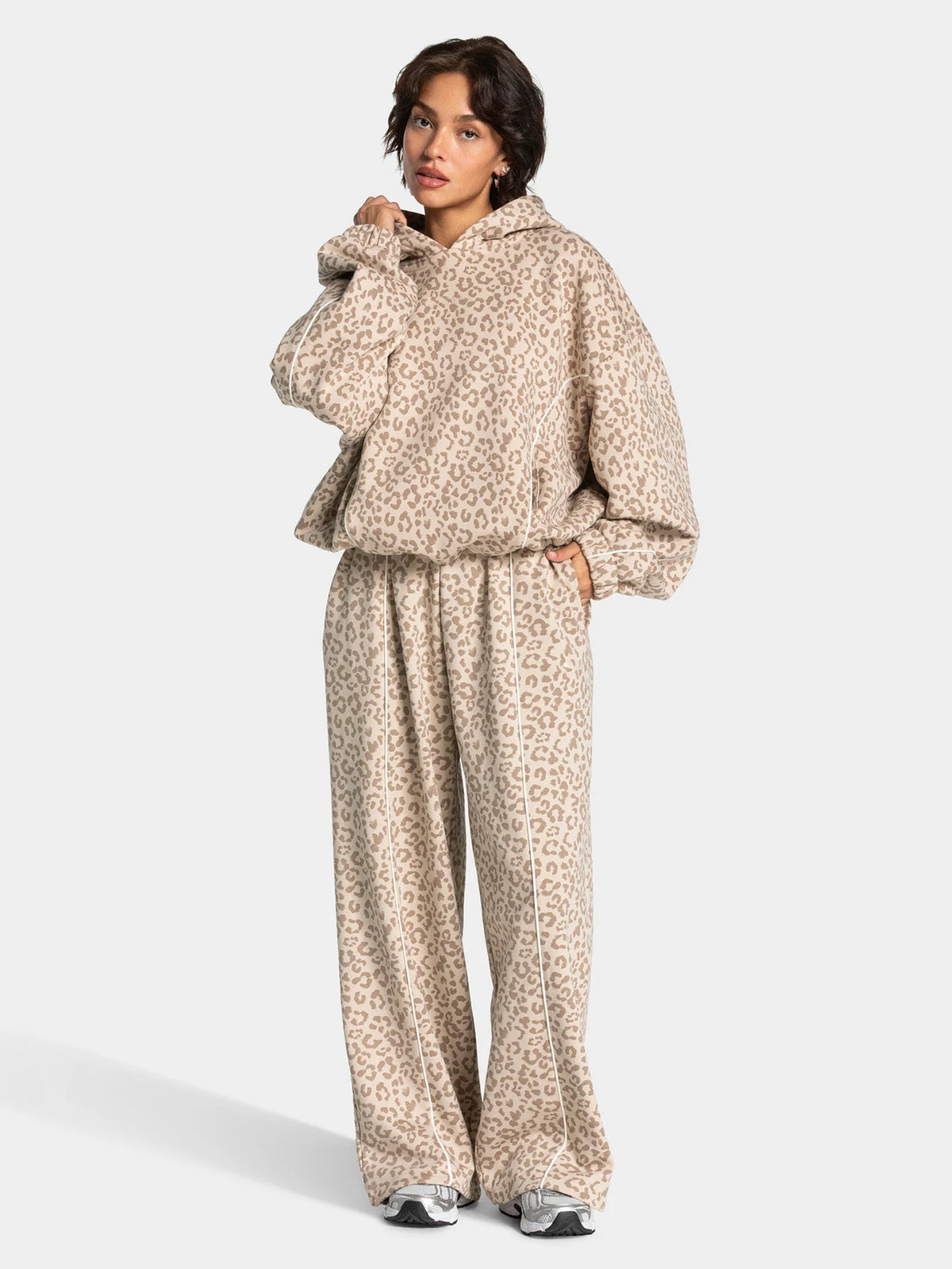Vintage Leopard Hooded Sweatshirt Suit Loose Fit Contrast Line Wide Leg Trousers Fashion Athletic Tracksuit Outfit