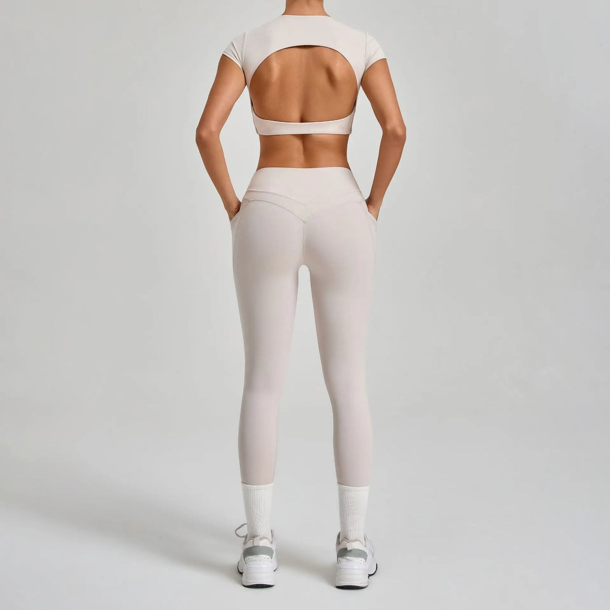 Women's Seamless Yoga Sets Sports Running High Waist Hip-lifting Pants Backless Short-sleeve Suits Workout Fitness Leggings Sets