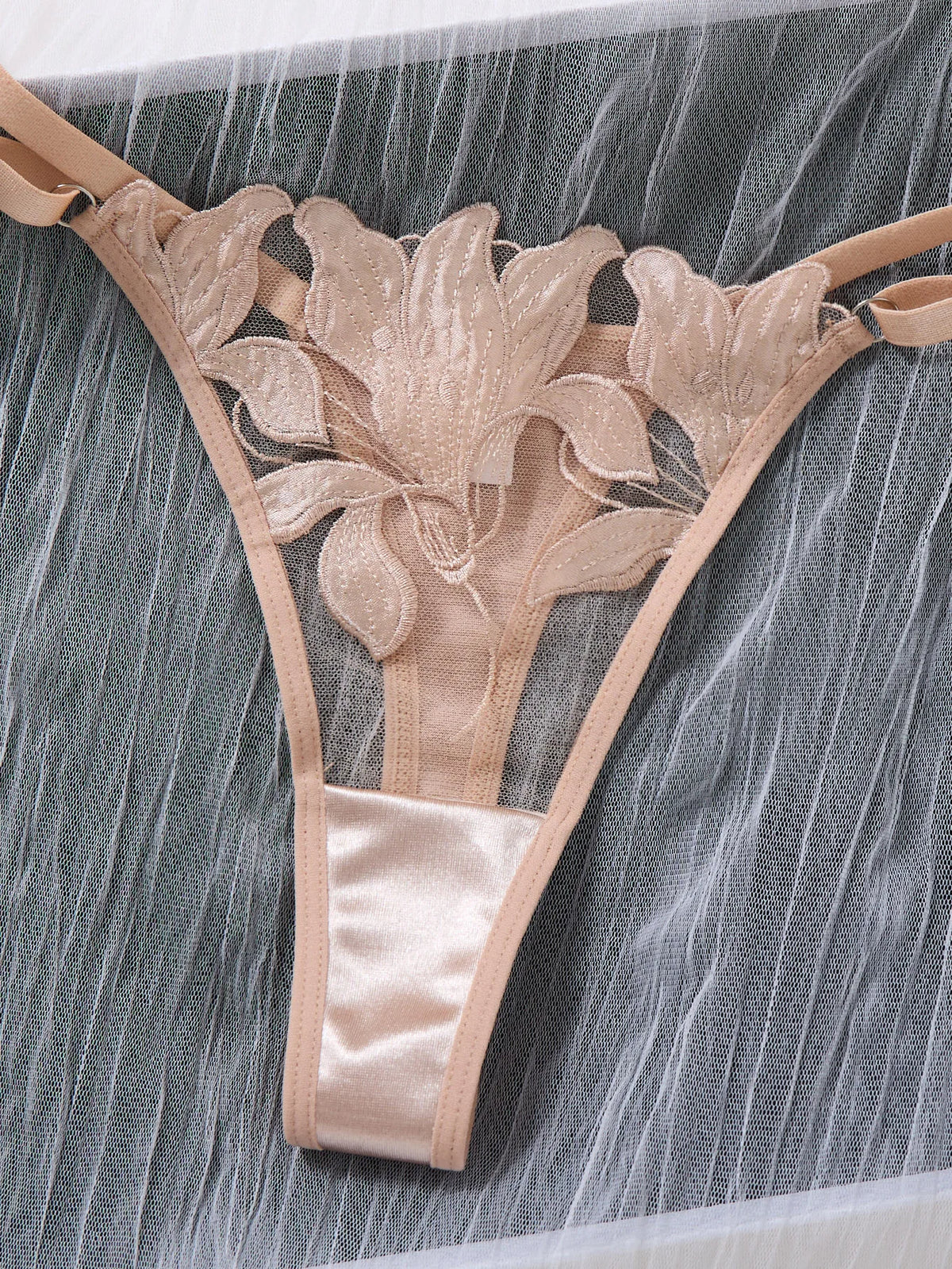 Nude Pink Floral Embroidery Lingerie Set Women Sheer Mesh Push Up Bra And Thong 2 Piece Sexy Transparent Lace Underwear ZA824031