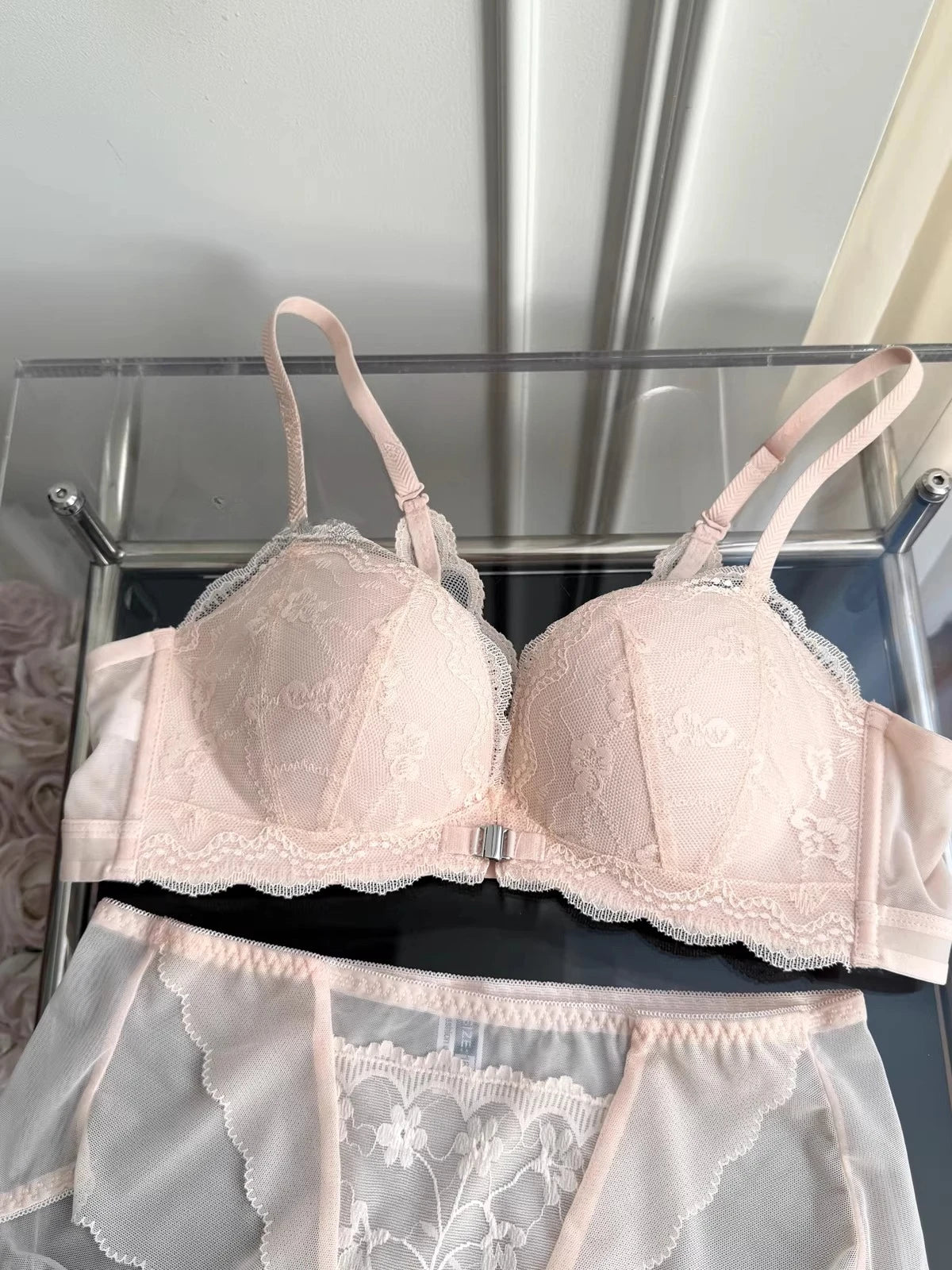 Summer Hot Sale! Front Closure Compression Bra for Small Bust - Sexy Lace Back Push Up Bralette, Lightweight Invisible Comfort