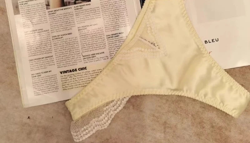 MOYISU Parisian Lingerie Set | Chantilly Lace & Mesh Cutouts | EU 85B Support | Effortless French Slimming Underwire Sexy Bras