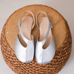 2026 Women's Back Trip Strap Casual Single Shoes Split Toe Trotter Baotou Sandals