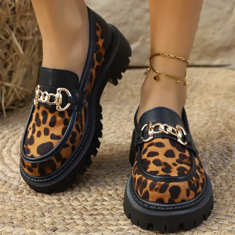 Retro Suede Leopard Loafers Shoes for Women Metal Decoration Round Toe Women's Loafers Casual Chunky Platform Shoes Lady