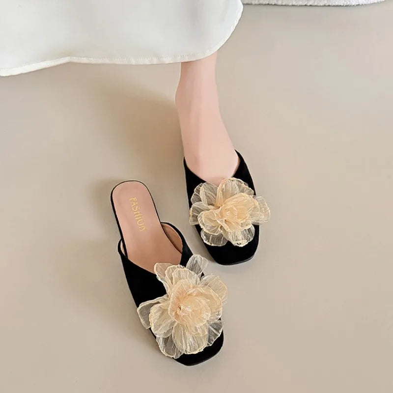 Women's Slip-On Sandals 2026Summer New Floral Closed-Toe Half Slippers,Elegant Style,Perfect with Dresses,Gentle Summer Footwear
