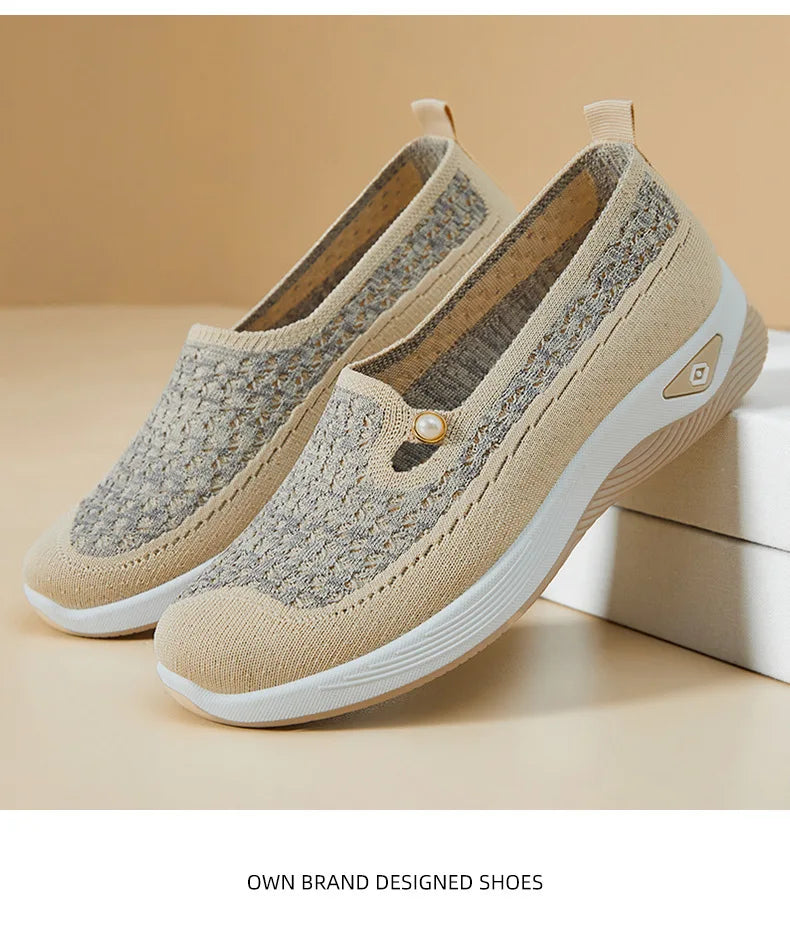Shoes for women Spring Autumn hot casual shoes with soft soles lightweight single shoe for women breathable mother shoes