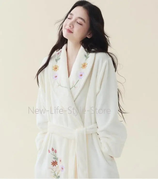 Ladies Elegant Premium Embroidered Coral Fleece Bathrobe Thick Extra Long Warm Winter Bridal Home Dressing Gown Sleepwear