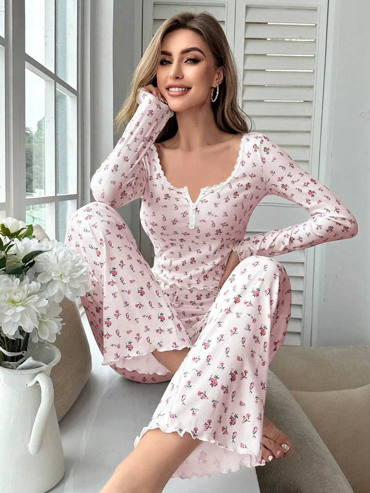 Spring Summer Sleepwear Women's Pajamas Floral Print Lettuce Trim Pajamas Set Tops and Long Trousers Loungewear Nightwear