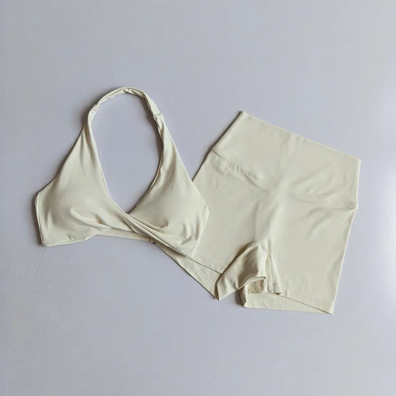 2PCS Nude Sexy Yoga Set Halter Neck Sports Bra And Shorts Breathable Fitness Training Underwear Slimming Beautiful Back Design
