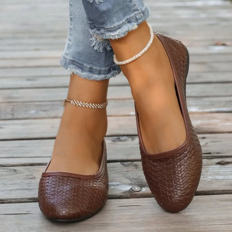 Women's Handmade Weaving Hollow Mesh Flat Shoes Lightweight Breathable Ballet Flats Summer Soft Comfortable Beach Sandals