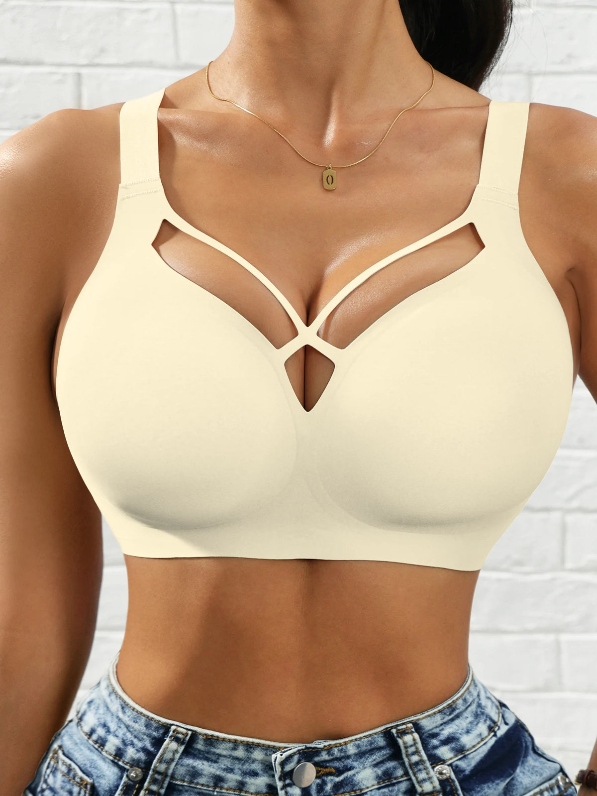 Women'sCross Front Yoga Sports Bra, U-Back Wirefree Adjustable Straps Removable Pads