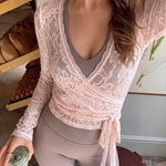 FDYOUI Women's V-neck Long Sleeve Lace T-shirt 2026 Ladies Chic Bandage Lace Tee Shirts Pink Streetwear Girls Slim Crop Tops